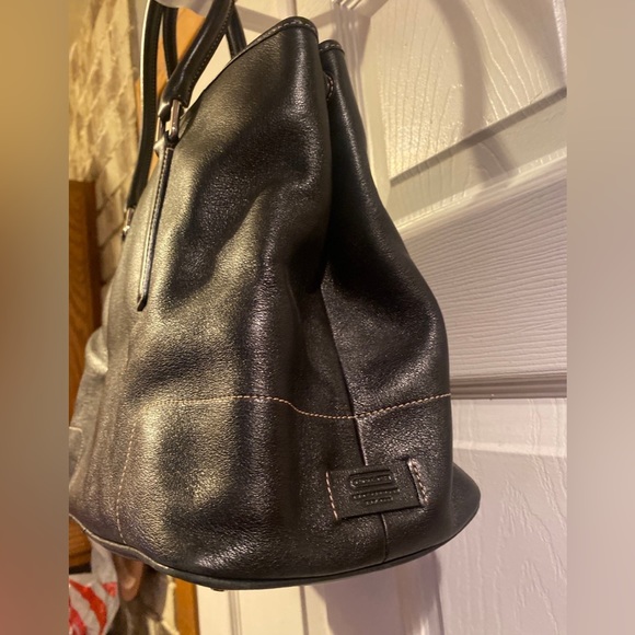 COACH Purse - Picture 4 of 11